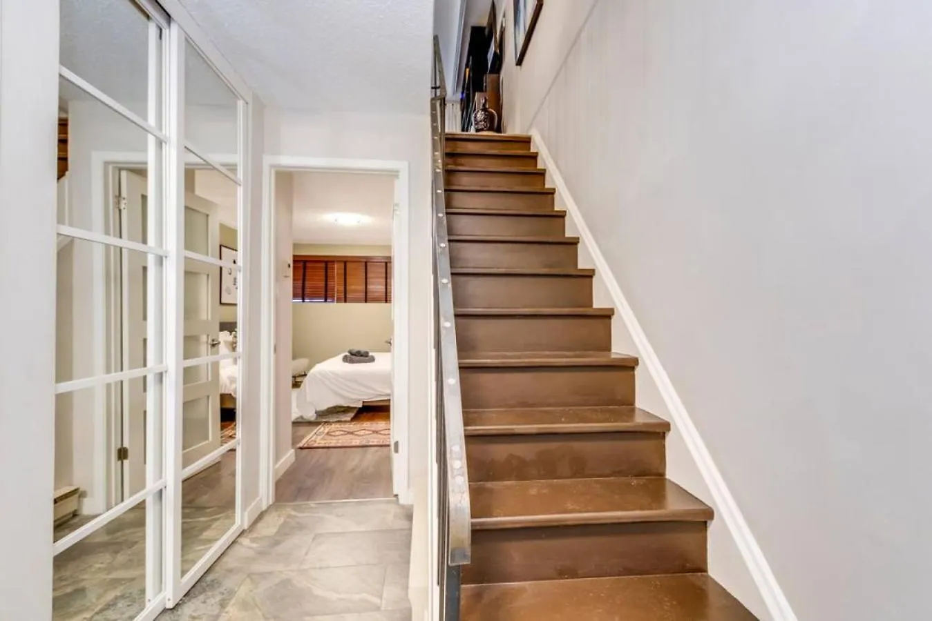 Trendy 3Br Suite In Popular Leslieville - Sleeps 6 Toronto Canada