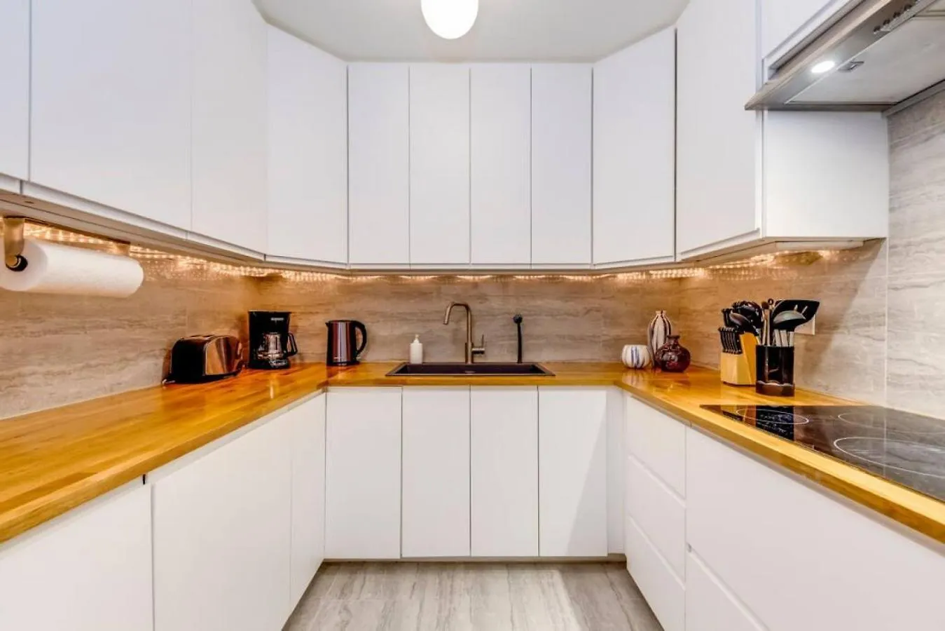 Trendy 3Br Suite In Popular Leslieville - Sleeps 6 Toronto Apartment